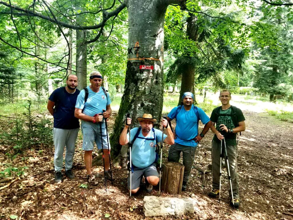 2022-07-10 Crni vrh (Zapadni Papuk) preko Novog Zvečeva