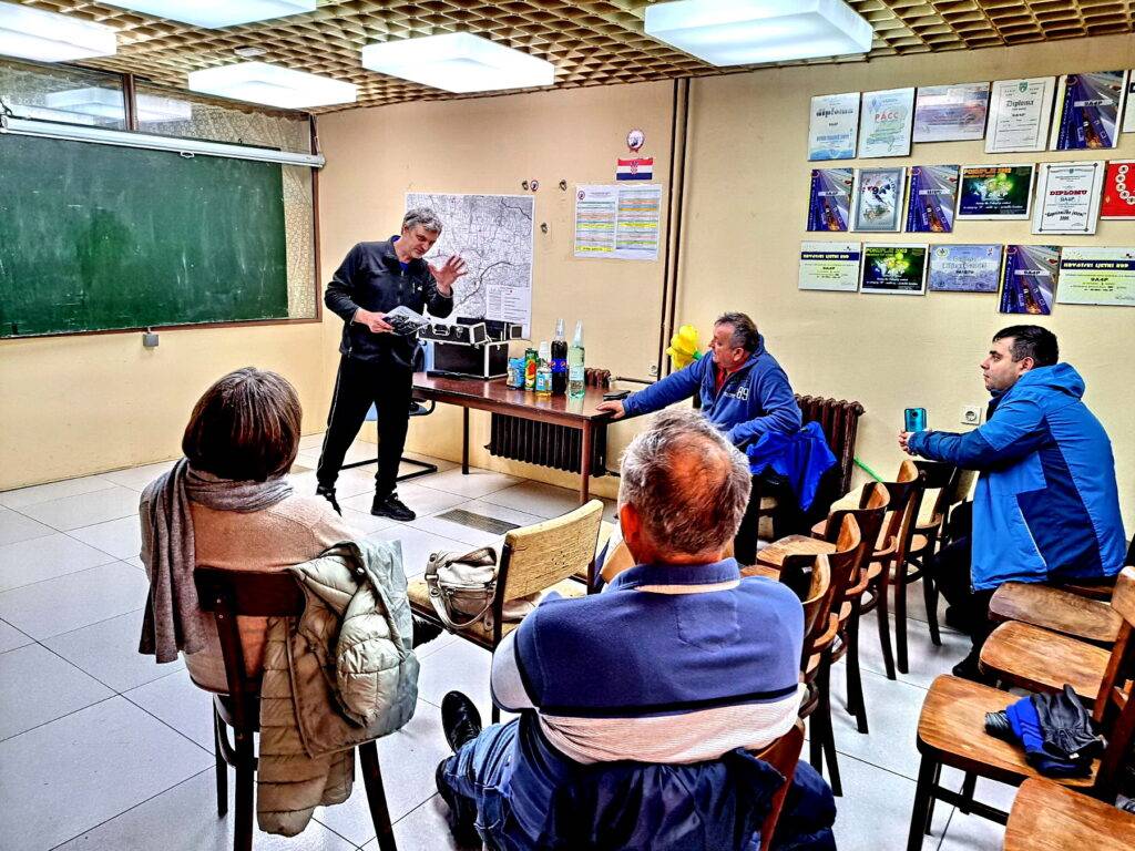 Predavanje o prijenosnim radio stanicama - ZTK PŽ - 25.01.2023. g.