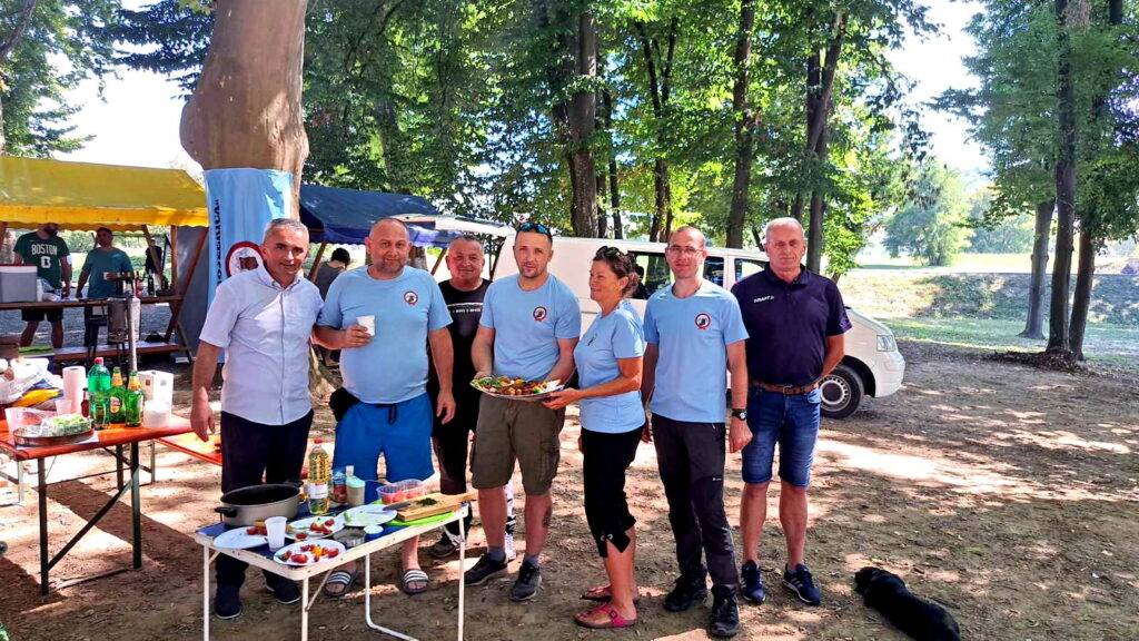 Grill Slavonica - Zvečevački park - HPD Gojzerica - 02.09.2023.